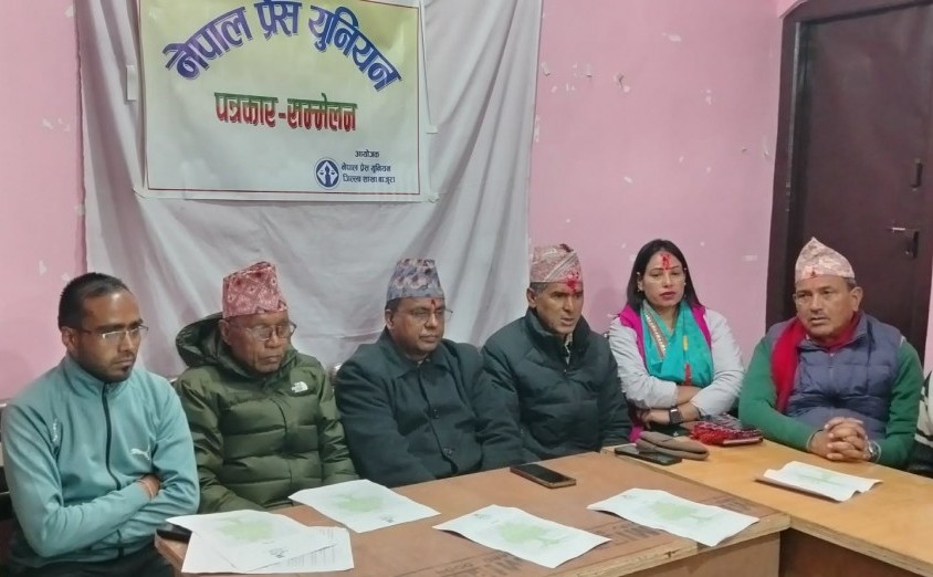 काँग्रेस उम्मेदवार गिरीको प्रतिबद्धता : सडक, स्वास्थ्य, विजुली, इन्टरनेटको विकास र बेरोजगार दर घटाउने