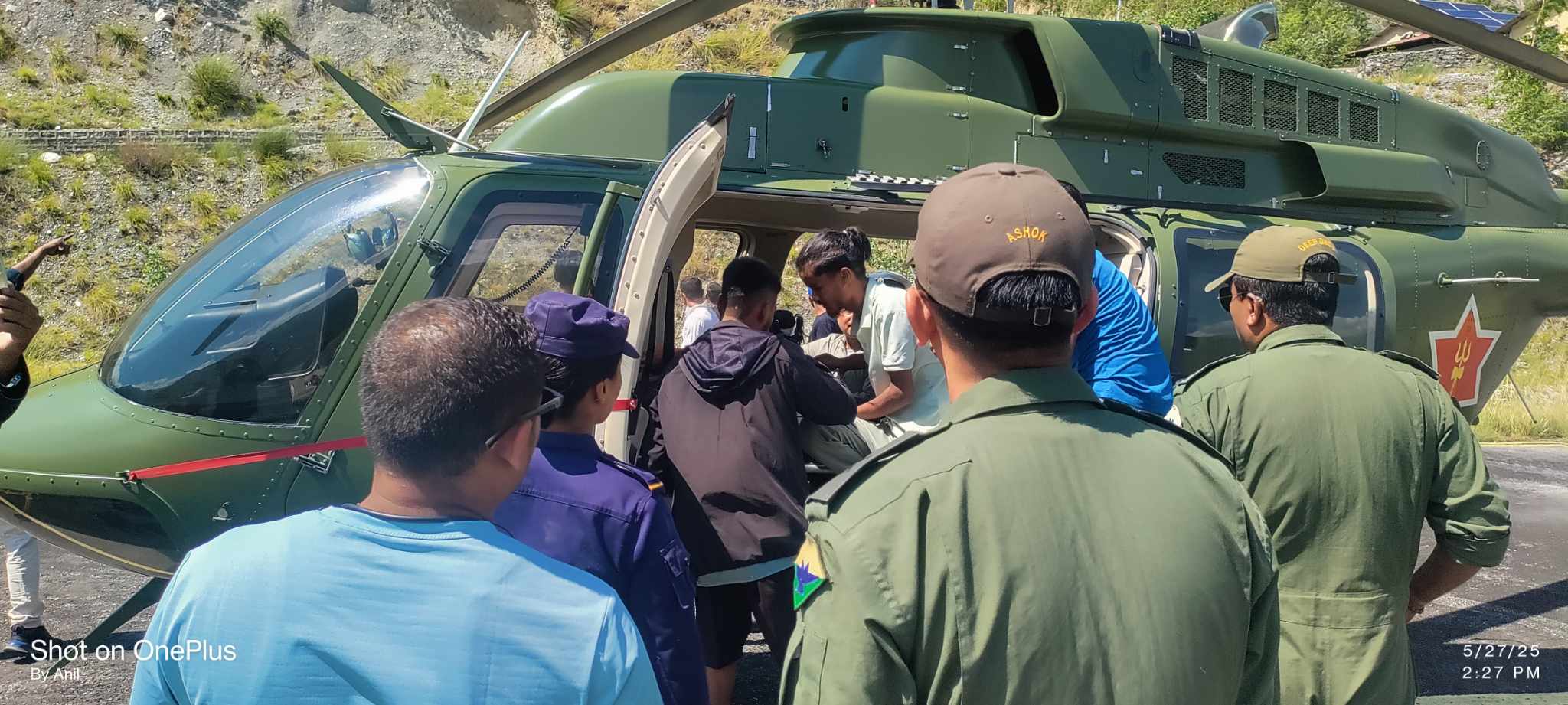 बाजुरामा जिप दुर्घटना : २ जना गम्भीर घाइतेलाई थप उपचारका लागि नेपालगञ्ज लगियो