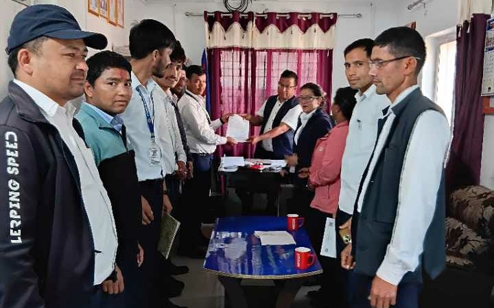स्थानीय तहका कर्मचारी आन्दोलित, कामकाज प्रभावित