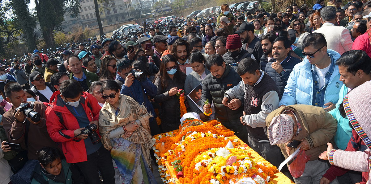 अन्तिम श्रद्धाञ्जलीका लागि प्रज्ञा प्रतिष्ठानमा राखियो भजन शिरोमणिको पार्थिव शरीर