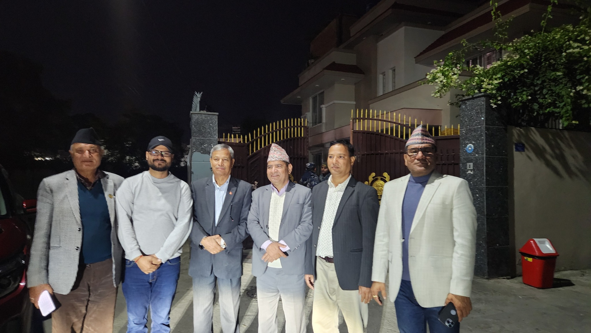 प्रचण्ड-माधवसँग भीम रावल पनि मिसिँदै, एक साता भित्रै एकता गर्ने सहमति