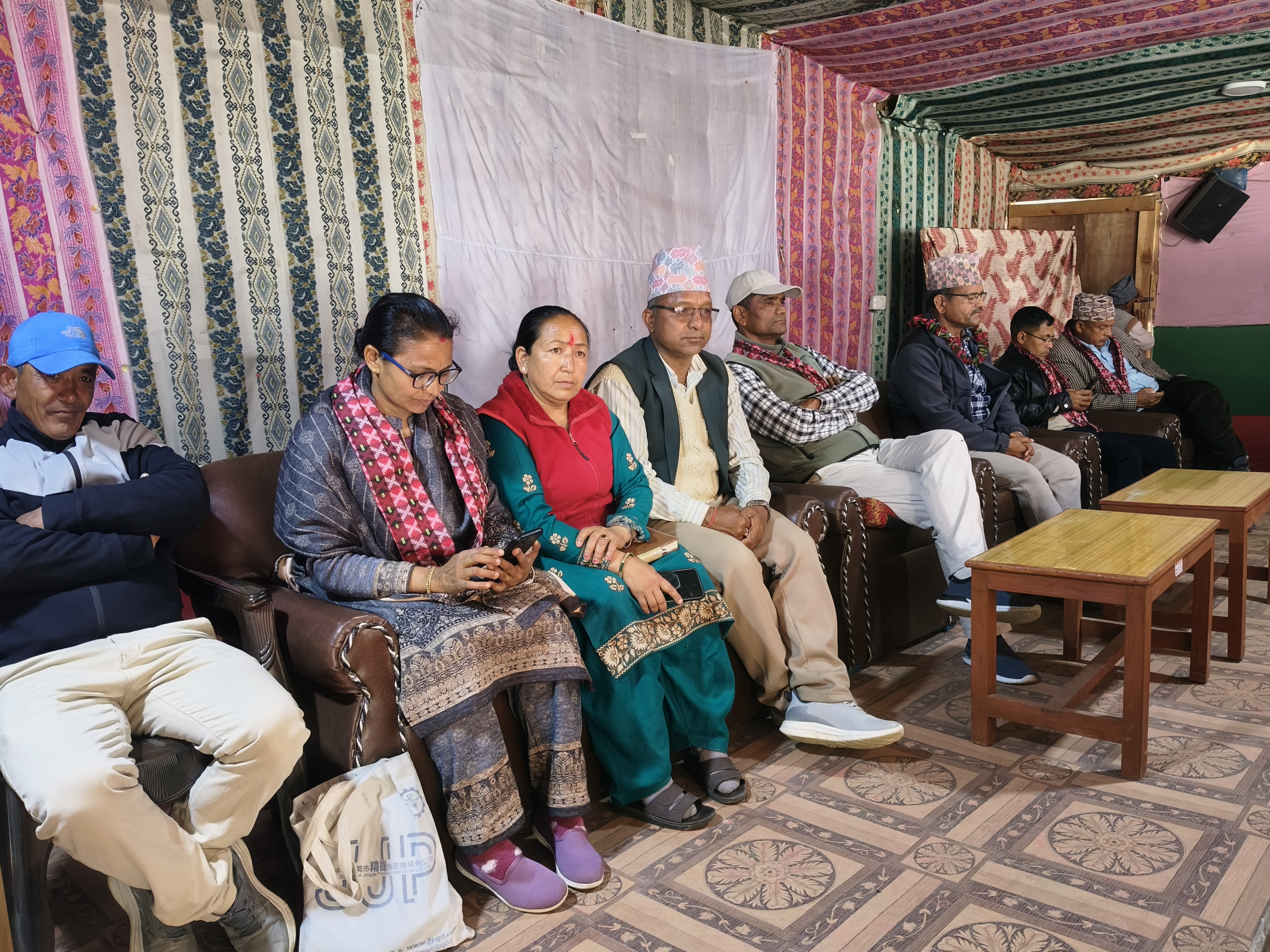 मतदाताप्रति कृतज्ञता व्यक्त गर्दै नेकपा (एमाले) गौमुल गाउँ कमिटीको धन्यवाद कार्यक्रम सम्पन्न