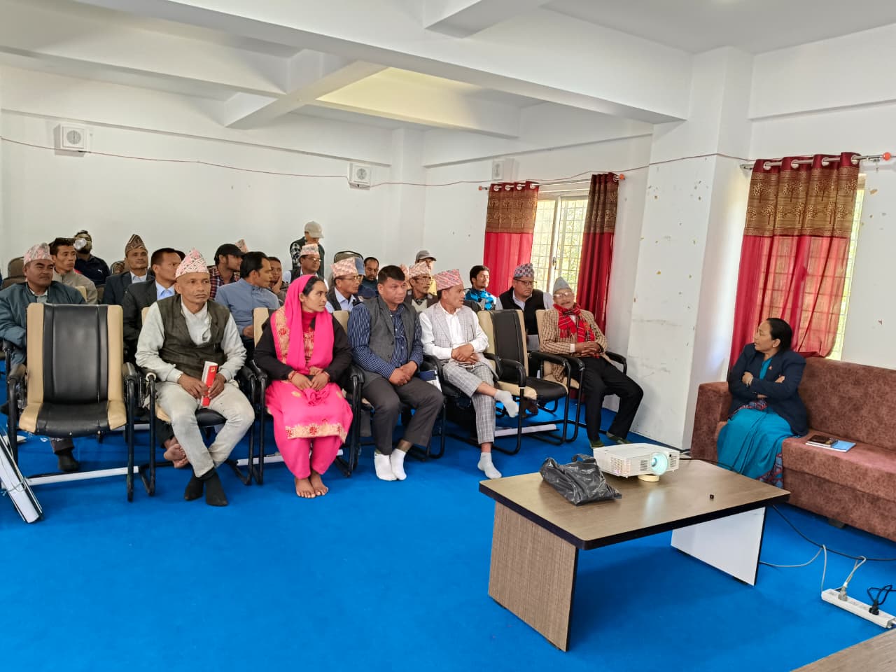 गौमुलमा नयाँ शिक्षा नियमावली र शैक्षिक कार्ययोजनाबारे छलफल, प्रधानाध्यापकलाई कार्यान्वयनमा जोड