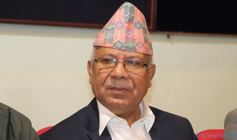 गौरबाट काठमाडौं आउँदैछन् माधव नेपाल