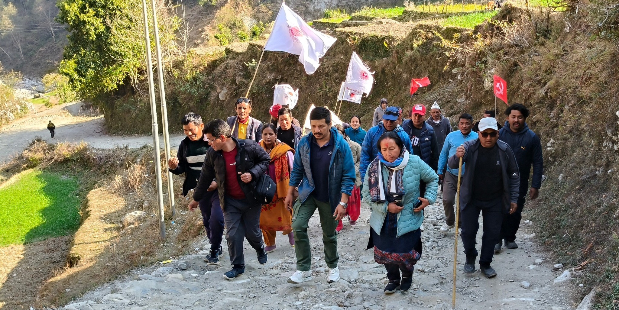 चुनावी अभियान : नरेश रोकायाले गृहपालिका पुगेर भने–लाल बहादुर थापाको जित सुनिश्चित