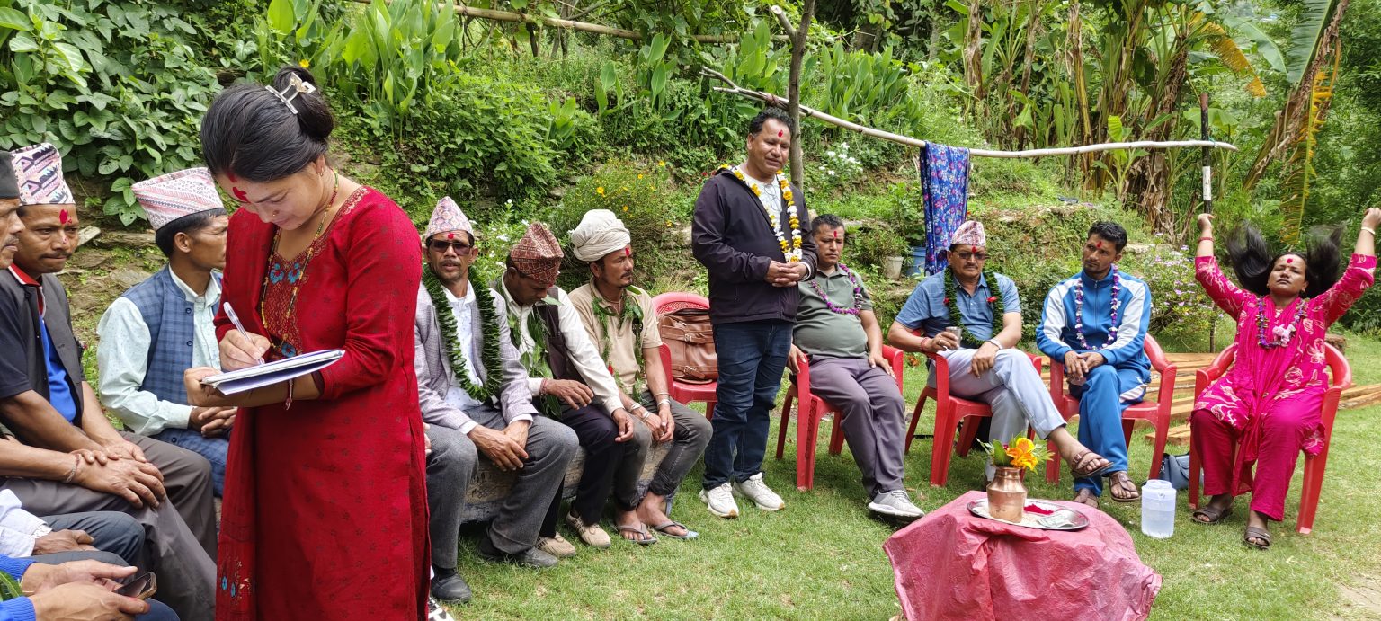 त्रिवेणीमा गाउँमै स्वरोजगारको अभ्यास, कृषक सामूहिक पशुपालनमा
