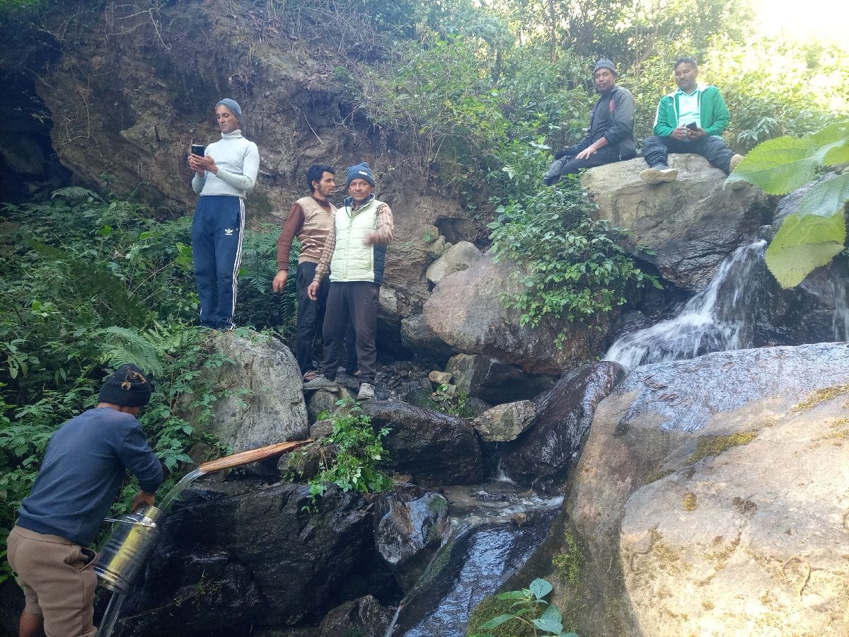 घर–घरमा खानेपानीका धारा निर्माण गर्दै बुढीगंगा