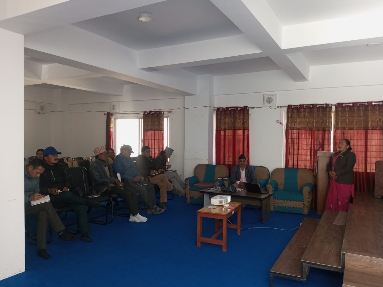 विद्यालय बाहिर रहेका बालबालिकालाई विद्यालयको पहुँचमा ल्याउन अभियान चलाउने