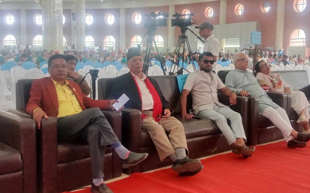पक्राउ पुर्जी जारी भएका सांसद विष्णुप्रसाद पन्थी बुद्ध जयन्तीको कार्यक्रममा