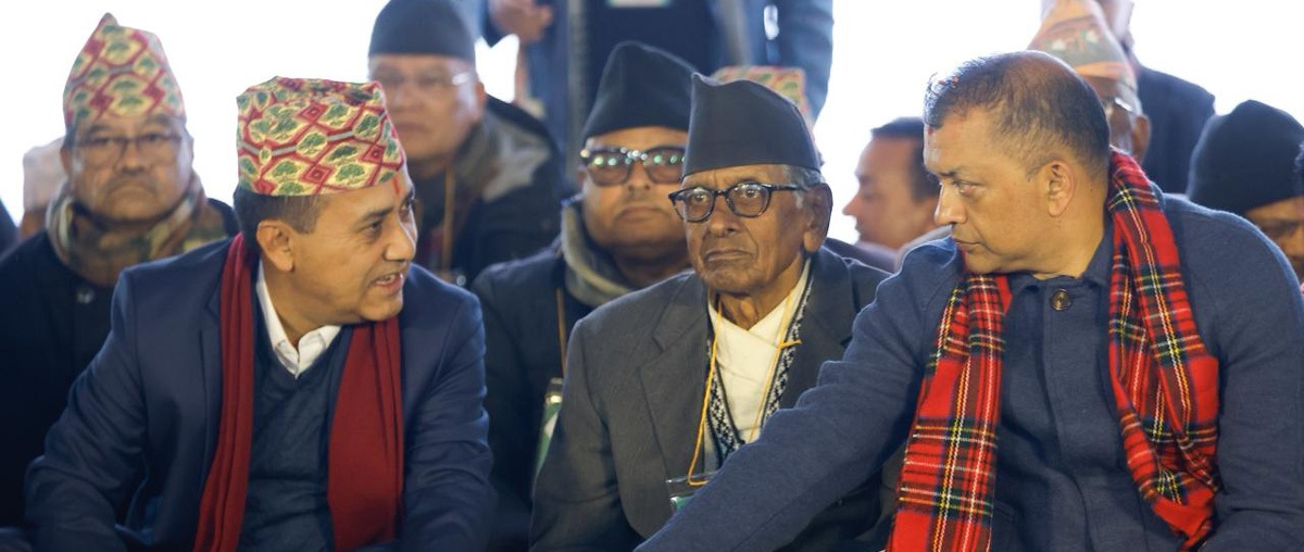 कांग्रेस फुट्यो, महामन्त्रीद्वय गगन र विश्वलाई साधारण सदस्य समेत नरहने गरी निलम्बित