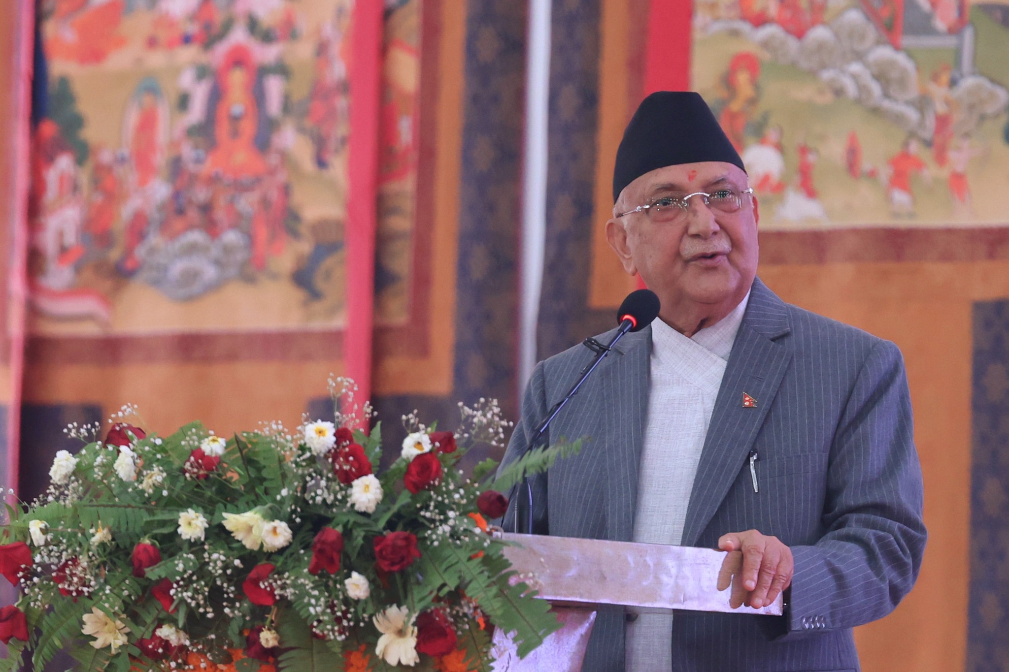 हामीले कुरा गरेपछि भारत र पाकिस्तानबीच हात हालाहाल रोकियो : प्रधानमन्त्री ओली