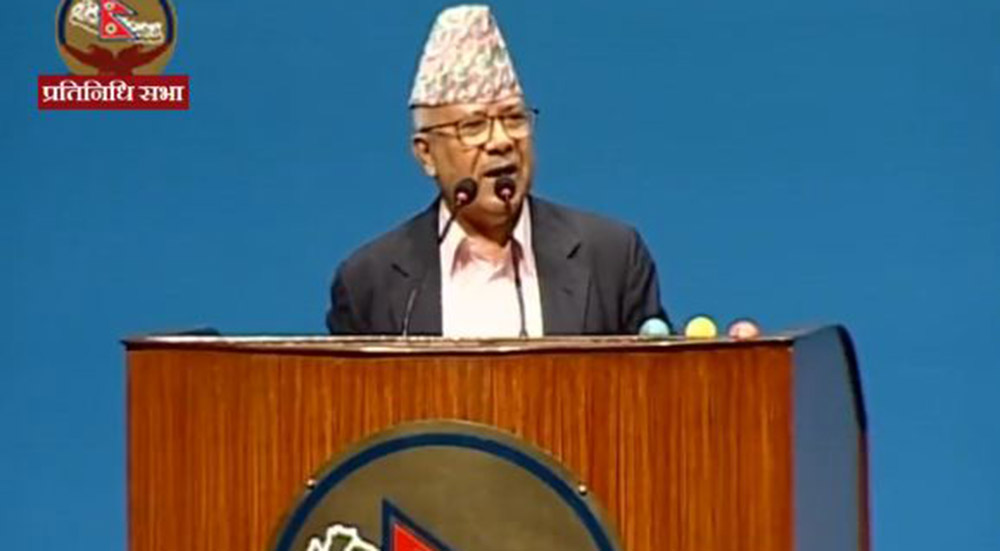 माधव नेपालको सांसद् पद स्वतः निलम्बन