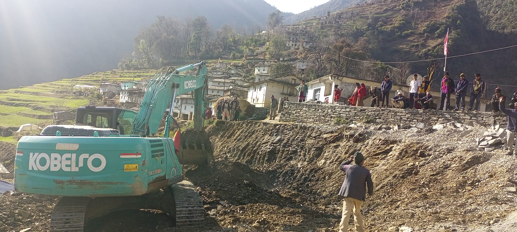 गौमुलको विकास : वडा नं.३ माझपालीमा सडक पुग्यो, बाकी २ वडामा सडक जोड्ने प्रयास जारी