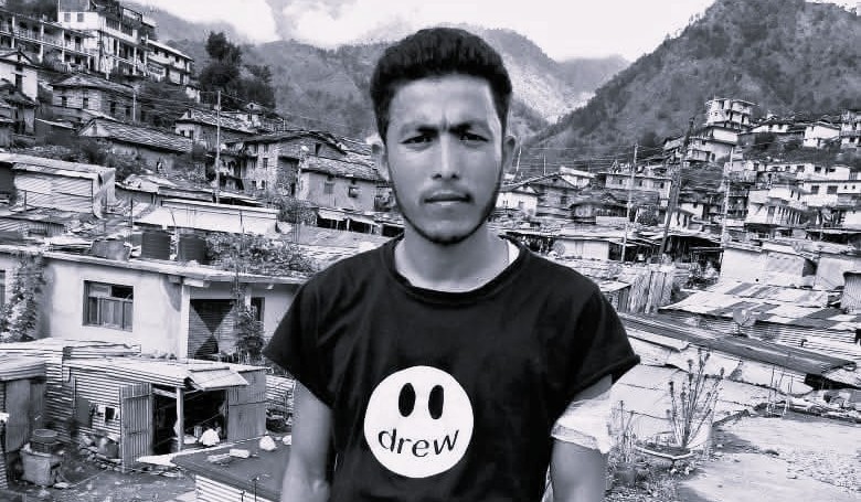 ट्याक्टर दुर्घटनामा बाजुराका एक युवककाे मृत्यु