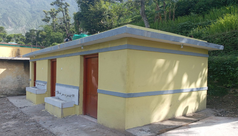 त्रिवेणीका चार विद्यालयमा अपाङ्गमैत्री शौचालय निर्माण, ७३६ विद्यार्थी प्रत्यक्ष लाभान्वित